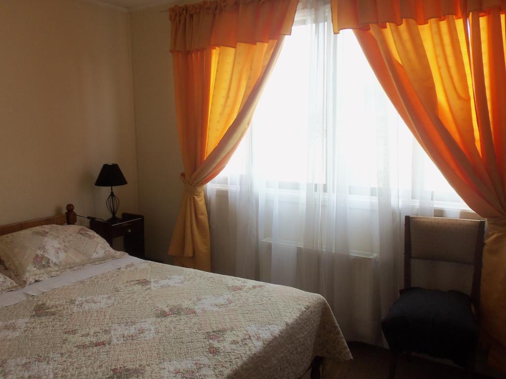 Hostal Joshiken Punta Arenas Eksteriør billede