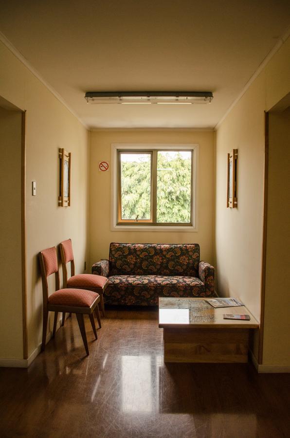 Hostal Joshiken Punta Arenas Eksteriør billede